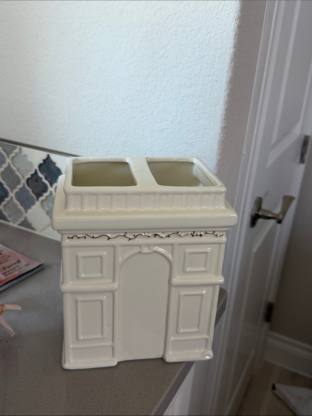 Ashland Ceramic Decorative Piece - Off-White